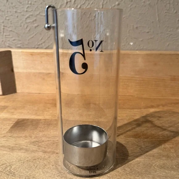 Yankee Candle Co. Tea Light Candle Holder - Picture 2 of 3